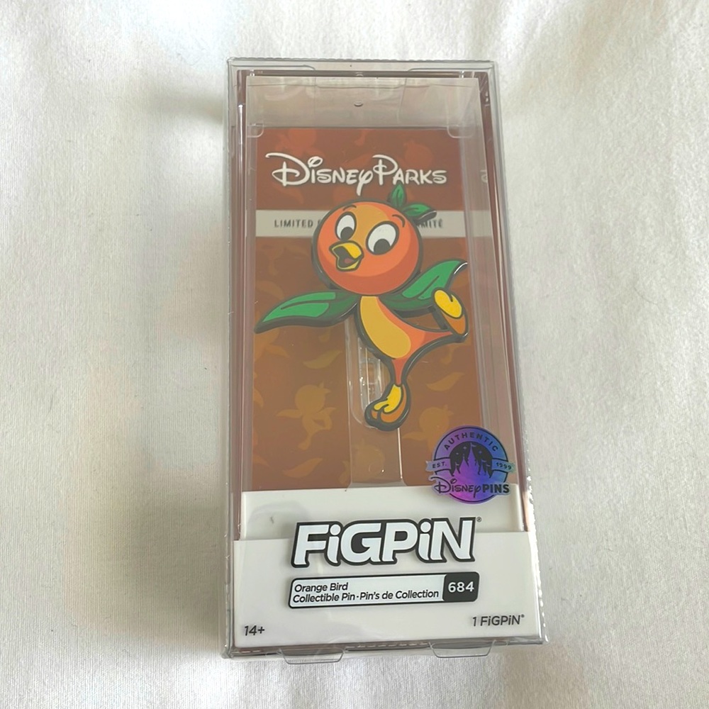 Disney FigPin - Orange Bird #684
